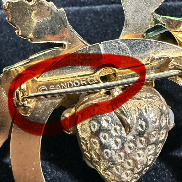 🚨RARE🔥: Vtg Sandor Pearl Cluster Accent Brooch & Earring Set - Picture 11 of 12